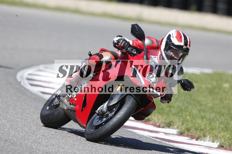 /48 25.08.2025 Cornu Master School ADR/gruen-vert/22